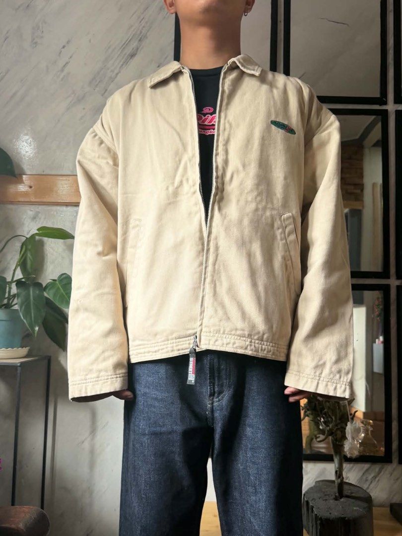 Vision Streetwear SnowBoards Jacket (Category: Coats, Jackets and Outerwear) located in Baguio. Submitted by archival.store (Listing ID 1453607752, Image 1). Description: Size tagged:L Issue:none Width: 25.3 Length:27 Shoulder:21.5 Sleeve: 22.5.