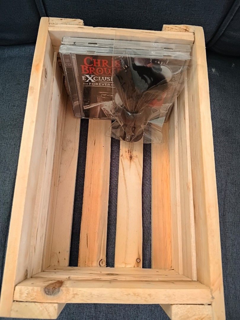 Wooden Crate for CDs (Category: Storage Boxes & Baskets) located in Binangonan. Submitted by chingtp (Listing ID 1453500842, Image 2). Description: - Wooden crate for CDs - Ideal for collectors or as a gift set 💫Crate only - P600 💫Crate w/ brush - P800.