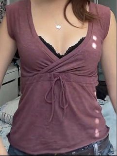 (Category: ) located in . Submitted by kimchifriedriceee111 (Listing ID 1453610175, Image 1). Description: .