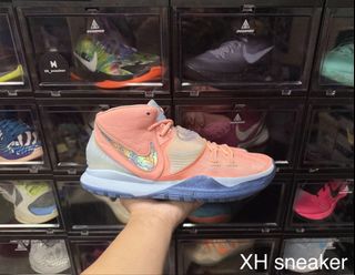 由 xh._.sneakers (刊登 ID 1453535343，圖片 1) 提交，位於 的 (類別：)，說明：。