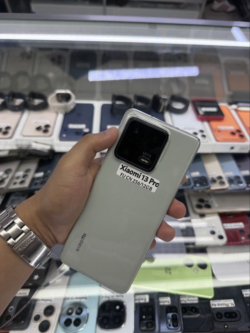 Xiaomi 13 Pro 12/256GB Openline CN (Category: Xiaomi) located in San Juan City. Submitted by Khalidmgdla08 (Listing ID 1453555295, Image 2). Description: FOR SALE | TRADE/SWAP Price: 17,999 On hand: Xiaomi 13 Pro✔️ 12/256GB ✔️ OPENLINE ✔️ CHINA VARIANT✔️ 100% Original ✔️ 99% Makinis ✔️ 99% Smooth ✔️ NOT REFURB ✔️ NO HIDDEN ISSUES ✔️ NEVER BEEN REPAIRED ✔️ TEST TO SAWA✔️ FREE 3-UTOOLS ✔️ ANY MODEL OF IPHONE AND SAMSUNG ARE AVAILABLE! ✨ We accept: 