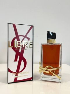 (Category: ) located in . Submitted by fragranceParfumdealer (Listing ID 1453528653, Image 1). Description: .