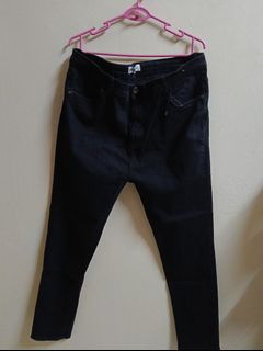 (Category: ) located in . Submitted by cintasyazzthrift (Listing ID 1453552633, Image 1). Description: .