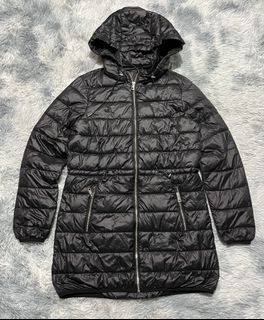 (Category: ) located in . Submitted by winterclothes.ph (Listing ID 1453600251, Image 1). Description: .