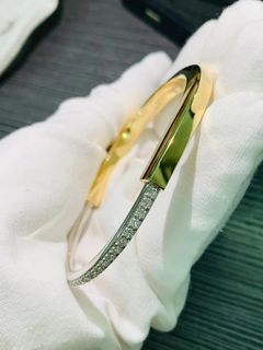 (Category: ) located in . Submitted by authentic_fine_jewelry (Listing ID 1458683234, Image 1). Description: .