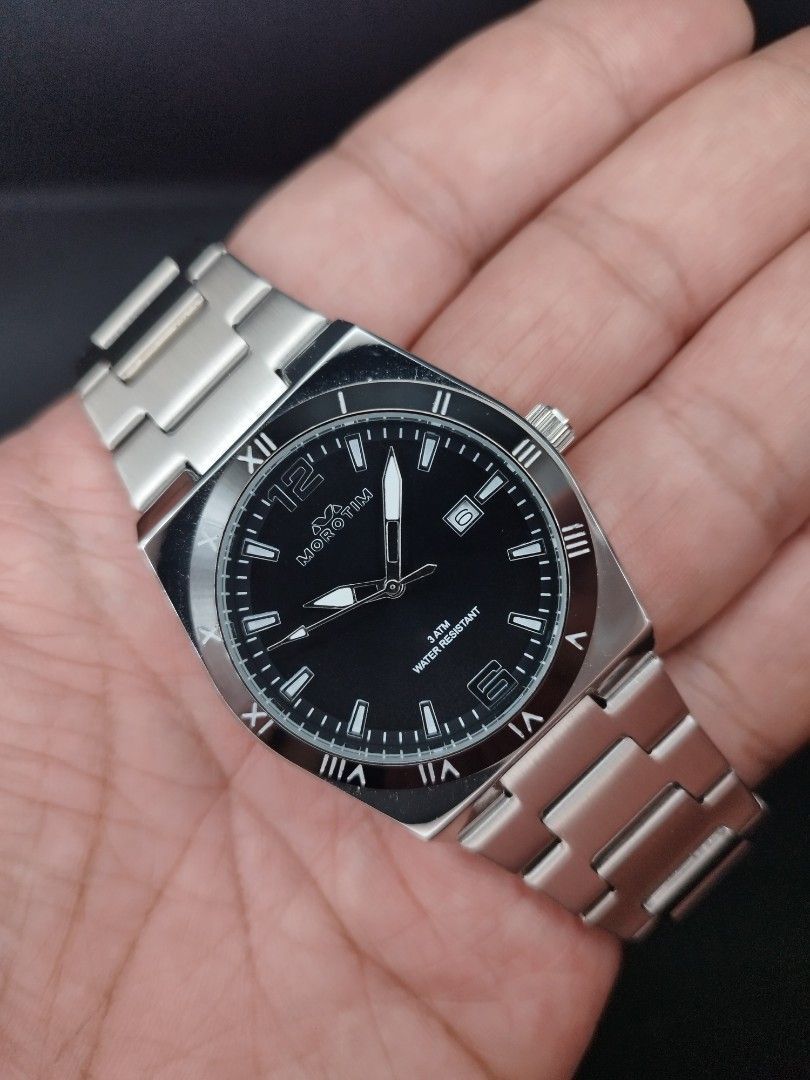 40mm mens watch (Category: Men's Watches) located in Quezon City. Submitted by ars_watches (Listing ID 1458507252, Image 1). Description: original watch from morotim with box and free adjuster tools electroplated alloy strap and base stainless steel back stainless steel buckle 40mm 3m water resistant.
