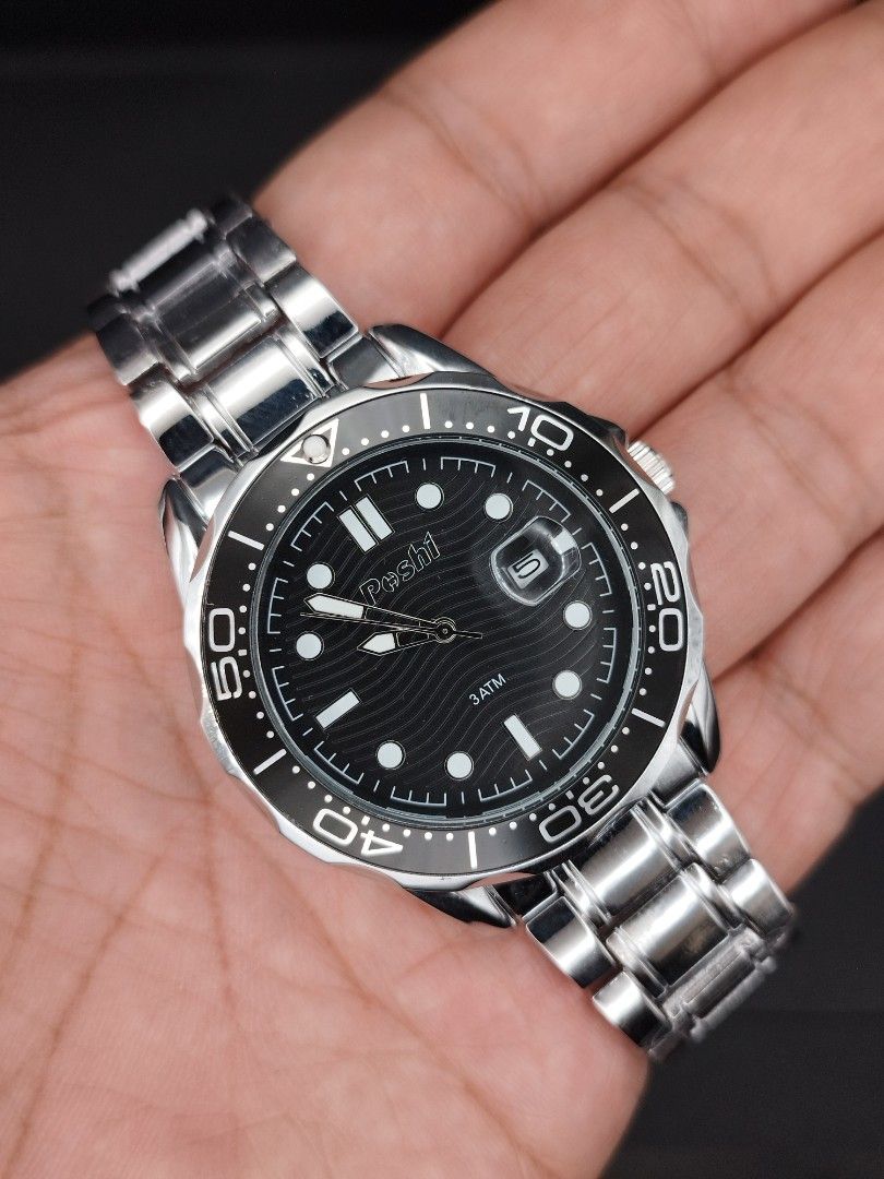 40mm poshi watch for men (Category: Men's Watches) located in Quezon City. Submitted by ars_watches (Listing ID 1458498544, Image 2). Description: original watch from poshi with box and free adjuster tools electroplated alloy strap and base stainless steel back stainless steel buckle 40mm 3m water resistant.