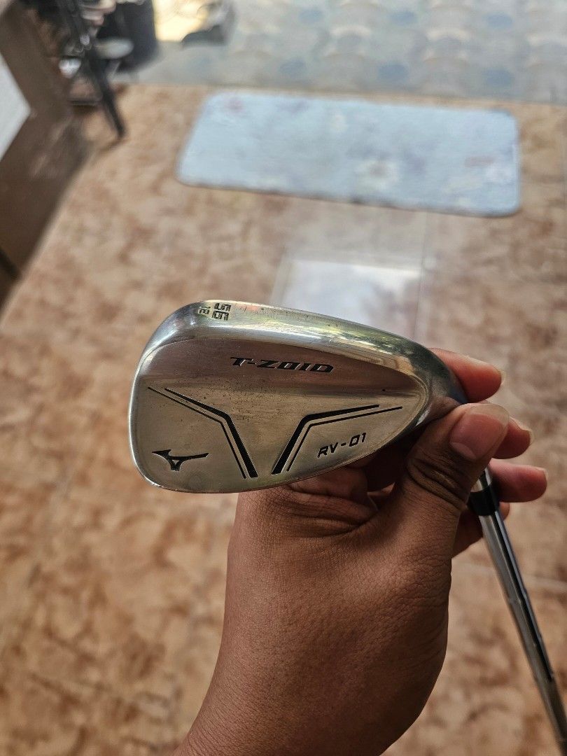 56° wedge - Mizuno RV-01 (Category: Golf) located in General Santos City (Dadiangas). Submitted by cap.on.green (Listing ID 1458571577, Image 1). Description: .