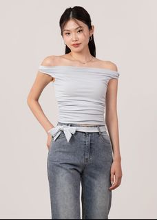 (Category: ) located in . Submitted by clothesaffairs (Listing ID 1458523110, Image 1). Description: .