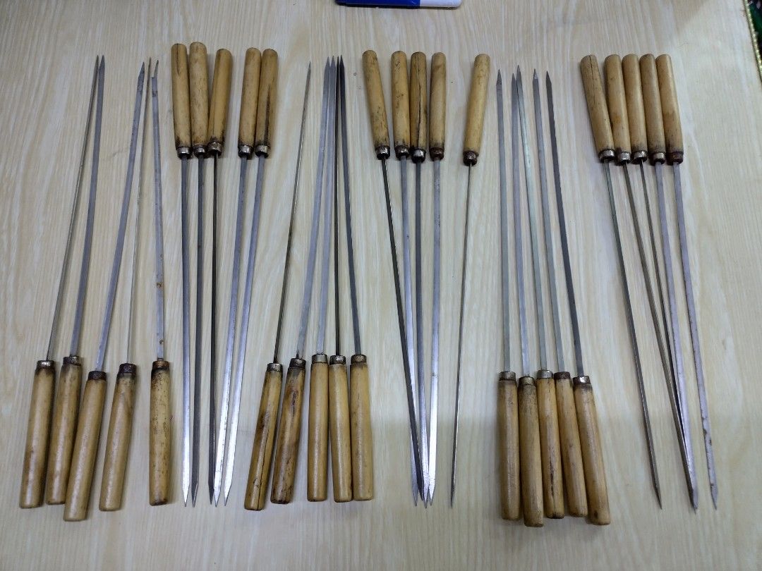 燒烤叉 30枝 （分類：餐具和餐具）位於 Hong Kong。 由 ryukihead 提交（商品編號 1458545198，圖片 1）。簡介： ===== 請細閱 ===== 有興趣者請先出價，並先提議交收時間/地點（只限以下所列地點）、交付方式，方能獲得即時回覆。 可安排順豐到付。 ===== ===== =====。