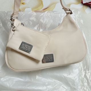 （分類：）位於 。 由 nomeetup_bysf 提交（商品編號 1458663009，圖片 1）。簡介： 。