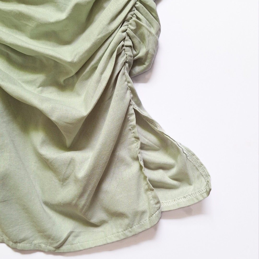 Acubi Ruched Camisole Top (Category: Sleeveless) located in Tarlac. Submitted by cheesecaakee (Listing ID 1458643348, Image 2). Description: size: s-m price + sf mop: Gcash | MariBank mod: J&T.