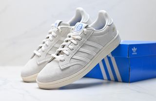 (Category: ) located in . Submitted by khai.uasneakers (Listing ID 1458679926, Image 1). Description: .