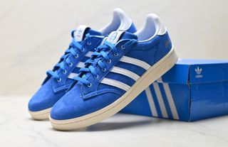 (Category: ) located in . Submitted by khai.uasneakers (Listing ID 1458681189, Image 1). Description: .