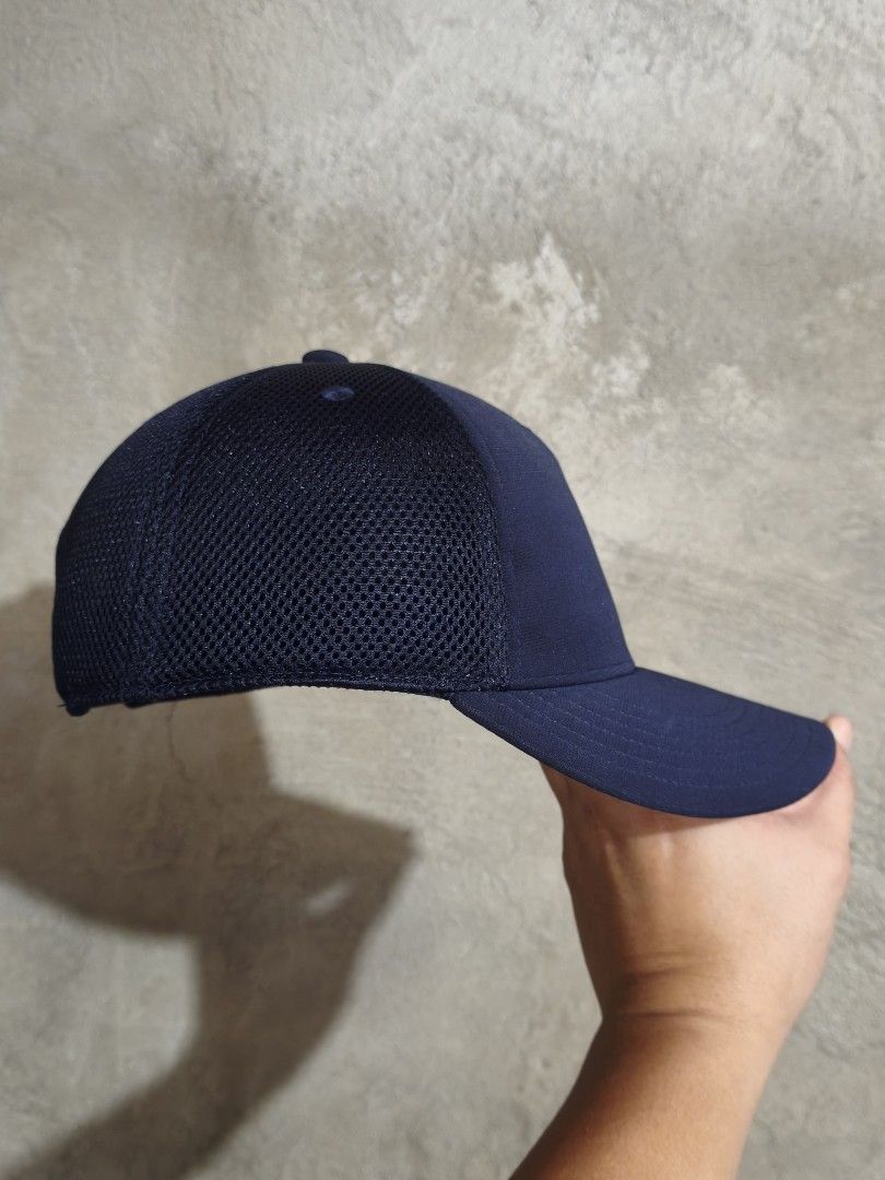ADIDAS GOLF HAT (Category: Golf) located in Muntinlupa City. Submitted by themakhatter (Listing ID 1458553996, Image 3). Description: 850 +SF BRAND NEW ADIDAS GOLF HAT ONE SIZE FITS ALL SNAPBACK ADJUSTMENT DRI-FIT/LIGHTWEIGHT/BREATHABLE MATERIAL ON HAND ITEM READY TO SHIP.