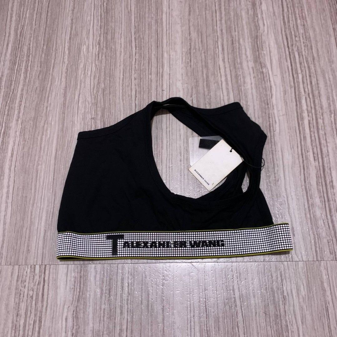 Alexander Wang Sports Bra (Category: Undergarments & Loungewear) located in Quezon City. Submitted by imaginarythrifter (Listing ID 1458651404, Image 3). Description: Brandnew with Hangtag One Size Fits All Excellent Condition No flaws Slight Negotiable Can ship Nationwide Shipping not included.