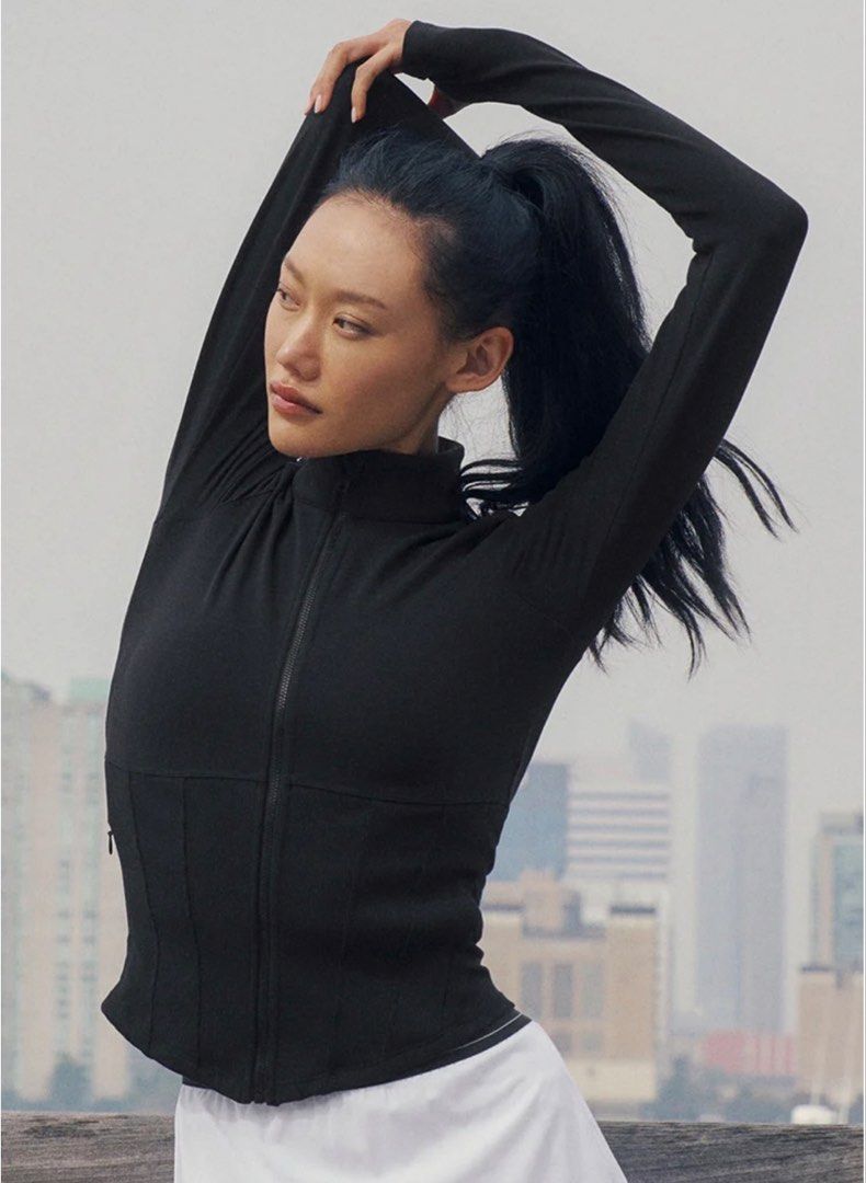 Alo Airbrush Corset Full Zip Jacket (Category: Activewear) located in Quezon City. Submitted by clothesandstuffbyb__ (Listing ID 1458679413, Image 3). Description: Brand new; never used. Bought from Alo, The Grove, Los Angeles RFS: Wrong size.