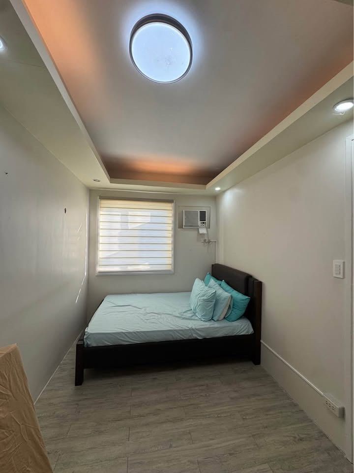 Amaia Steps Parkway Nuvali Condo (Category: Apartments & Condos) located in Santa Rosa. Submitted by jeff_fonte (Listing ID 1458603480, Image 3). Description: FOR RENT - 1-bedroom condo with parking at Amaia Steps Parkway Nuvali. Property Details: • Tower A, Unit 415 • 42 sqm • Fully Furnished • Minimum 1-year contract • PHP 30,000/month (negotiable) Inclusive of Association Dues. 📩 DM for inquiries, photos, and viewing schedule..