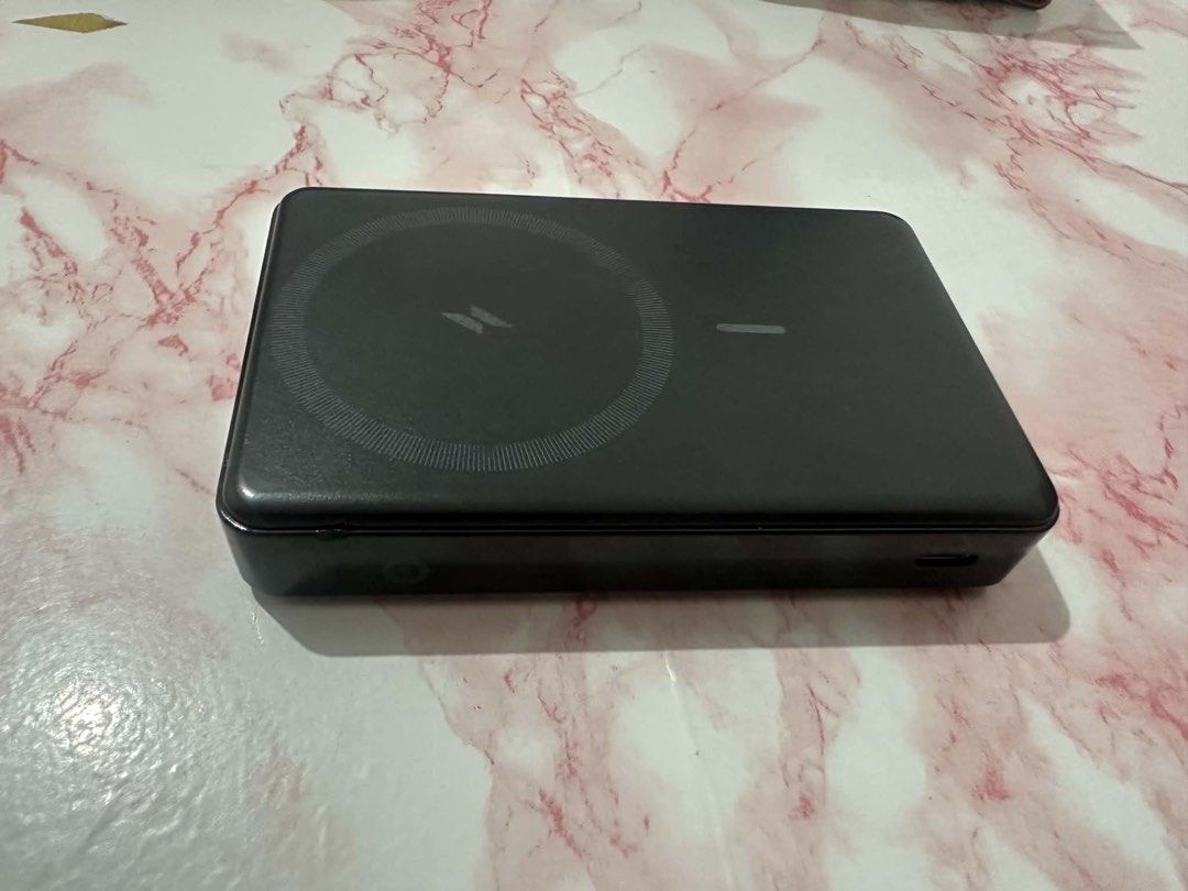 Anker PowerCore Wireless 10000mAh Power Bank (Category: Batteries & Power Banks) located in Mabalacat. Submitted by rodjlag (Listing ID 1458628377, Image 2). Description: SRP: ₱1,200.00 Details: 2nd hand Anker 334 MagGo Battery (PowerCore 10k).