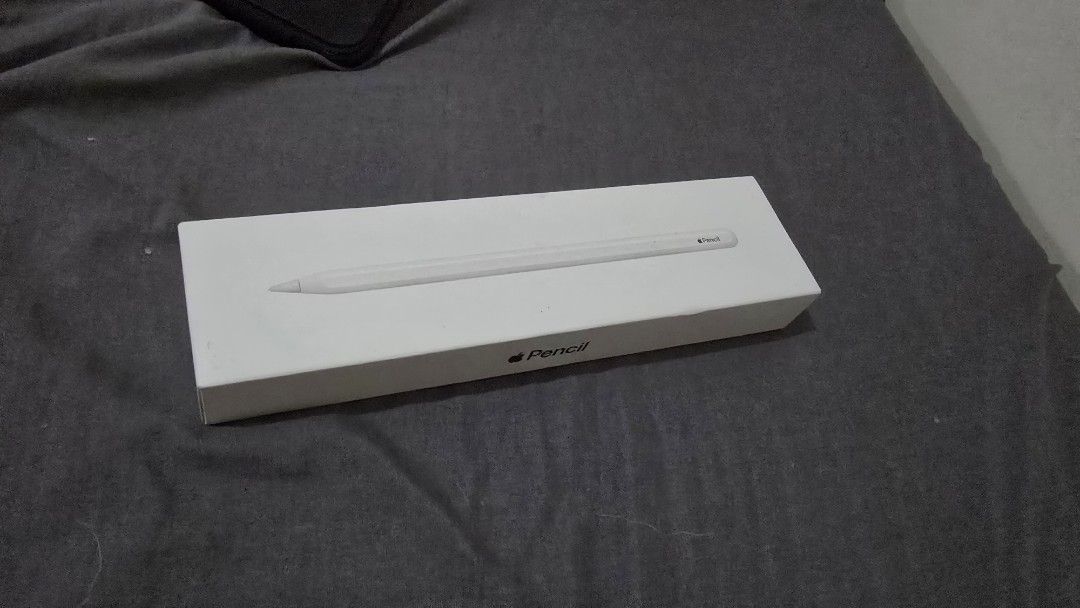 Apple Pencil Gen 2 (Category: Office & Business Technology) located in Quezon City. Submitted by aaarqueza (Listing ID 1458504643, Image 1). Description: Apple Pencil Gen 2 Price: 4000 RFS: Switching to Apple Pencil Pro .