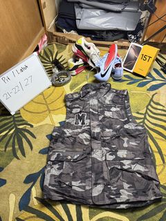 (Category: ) located in . Submitted by one9ninethrift (Listing ID 1458510125, Image 1). Description: .