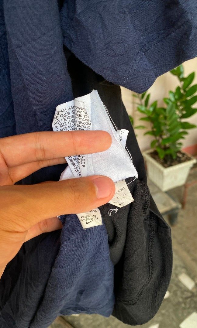 Aspack nike embroidery shirt (Category: Tshirts & Polo Shirts ) located in Cagayan de Oro. Submitted by zekejaena (Listing ID 1458616899, Image 3). Description: Nike embroidery logo shirt(aspack) Nike(black) Dimes(Inches): Width:22 Length:25.5 Color rate:8/10 Issue: signs of usage in neckline (please see pictures for details) Nike (blue) Dimes(inches): Width:22 Length:25.5 Color rate (9/10) Issue: stains,sign of usage and in neckline(please see p