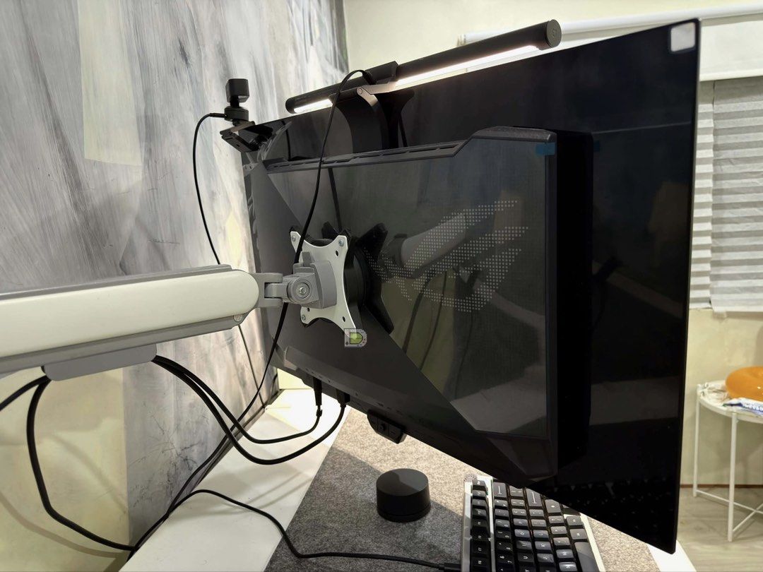 Asus ROG Swift OLED PG32UCDP (Category: Monitor Screens) located in Malabon City. Submitted by davidsoria (Listing ID 1458549300, Image 3). Description: Asus ROG Swift OLED PG32UCDP Price: ₱75,000 • Mint condition • 32-inch 4K (3840 x 2160) WOLED gaming monitor with versatile dual mode (4K @ 240 Hz or FHD @ 480 Hz) • ROG-exclusive OLED Anti-flicker technology helps reduce the flicker during refresh-rate fluctuations • New AI Assistant provides dy