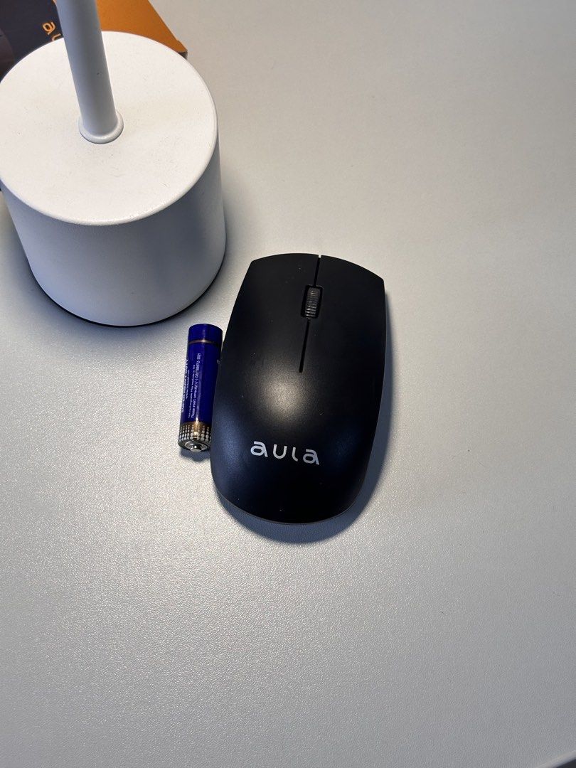 AULA AM201 Wireless Mouse (Category: Mouse & Mousepads) located in Manila. Submitted by alikoriiv (Listing ID 1458563435, Image 3). Description: - AULA AM201 Wireless Mouse - Battery included * Lowest/final price * Location: Marikina City * Buyer will arrange the shipping and shoulder the shipping fee. * GCash only for payment..