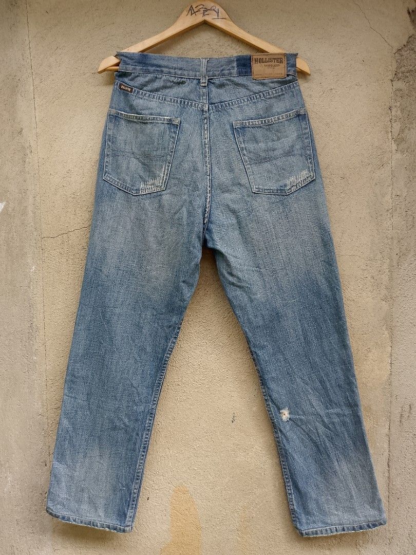 AUTHENTIC! " HOLLISTER (y2k baggy) MEN " (Category: Jeans) located in Danao, Cebu. Submitted by psychypymb40965 (Listing ID 1458673909, Image 3). Description: details are in first photo ‎pm/dm for other details,issues or transactions ‎negotiable! 👊😁 ‎2nd Account Available Shoes, Bags, Sandals, Slippers & more footwear just click the link below 💚👇😁❤️ or follow for update stocks. ‎https://www.carousell.ph/u/azaiahnere02/?t-id=PJuARdaOwh_1792**