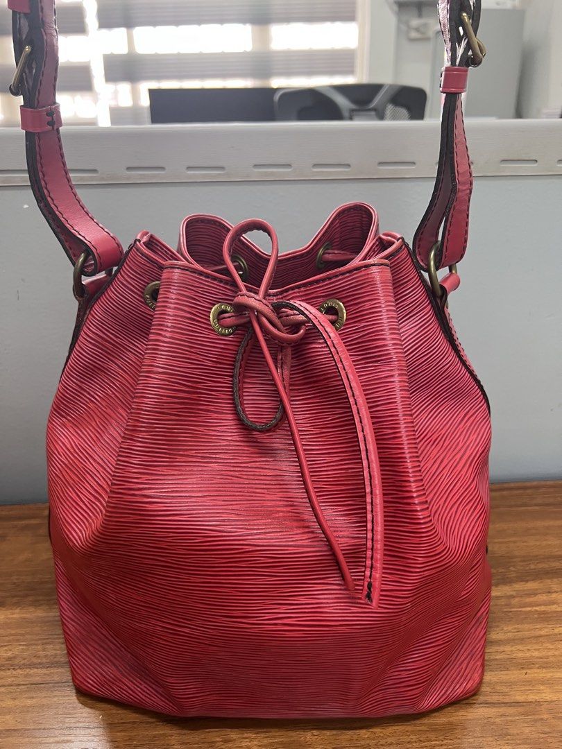 Authentic LV bucket bag in Epi material (Category: Luxury Bags & Wallets) located in Cagayan de Oro. Submitted by riggstuffs (Listing ID 1458527230, Image 1). Description: ➡️ Guaranteed Authentic LV bucket bag ➡️ With code ➡️ condition of the epi material is good, minimal signs of use at the edges but hardly noticeable ➡️ Interior is clean and in suede material ➡️ no other inclusions Riggstuffsis not associated or affiliated with the brand posted