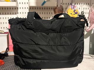 (Category: ) located in . Submitted by cjae_sells (Listing ID 1458671728, Image 1). Description: .