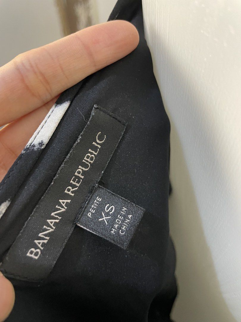 Banana Republic Dress (Category: Dresses) located in Santa Rosa. Submitted by thevintagesource.ph (Listing ID 1458678615, Image 3). Description: .