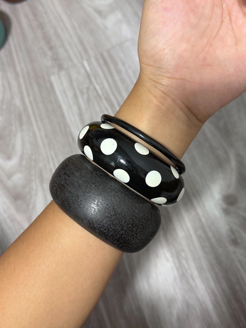 bangles | stack | affordable (Category: Body Jewelry) located in Baguio. Submitted by r4in3.e (Listing ID 1458569371, Image 1). Description: @stax.baguio polka: ₱80 (6pcs available) chunky black: ₱150 thin black: ₱40 (deformed) set: ₱250 only.