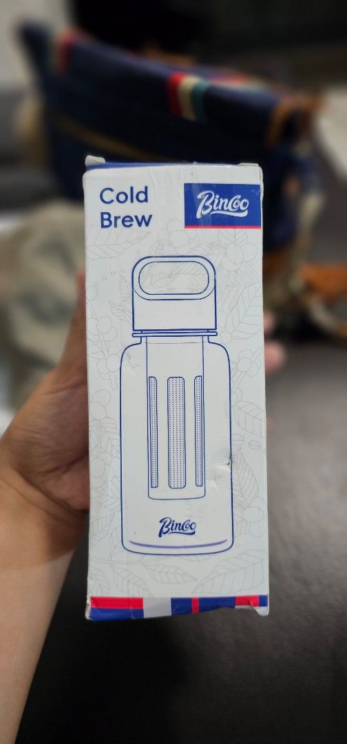 Bincoo Cold Brew Mug 300ml (Category: Coffee Machines & Makers) located in Orani. Submitted by lylaly (Listing ID 1458644958, Image 1). Description: - Binco Cold Brew Cup - Includes aesthetic coffee stencils - Perfect for making homemade cold brew - Easy to use and clean - Ideal gift for coffee enthusiasts.