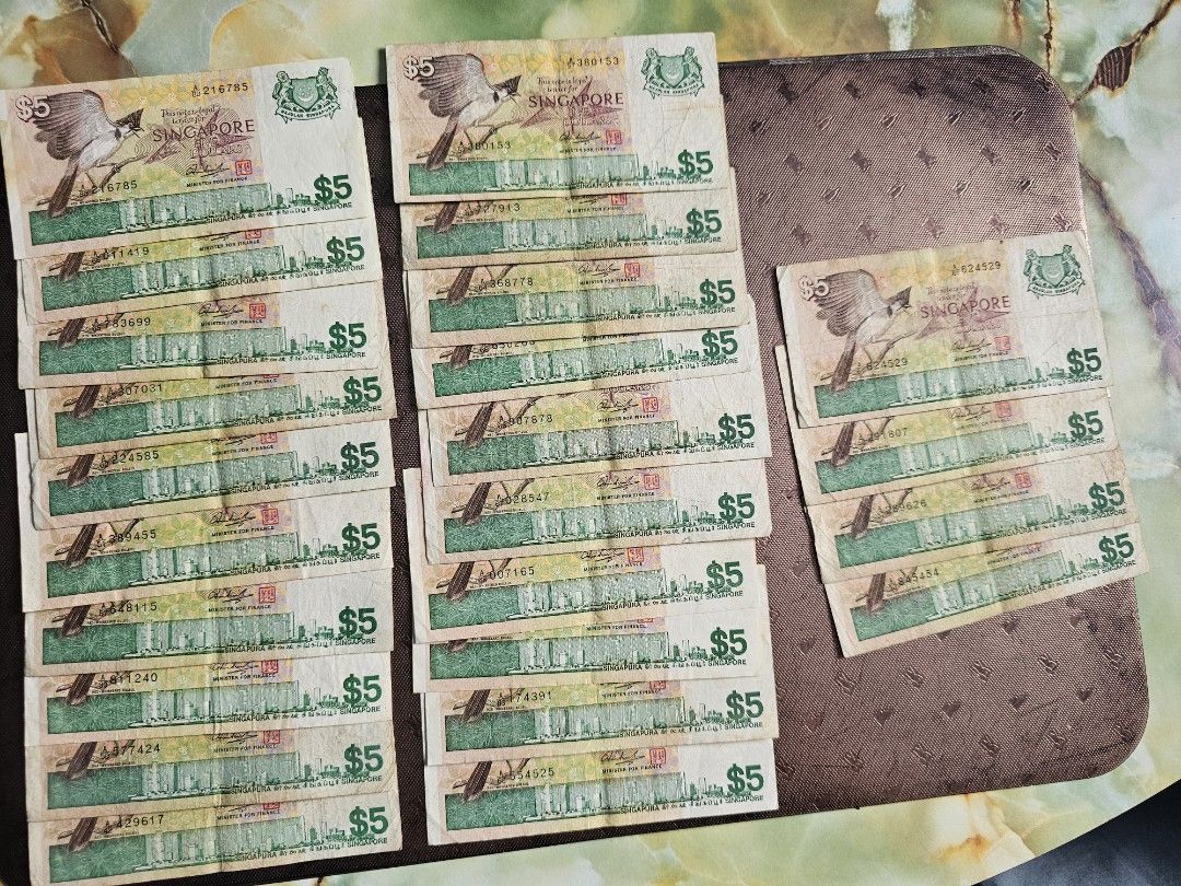 Bird notes (Category: Currency) located in Singapore. Submitted by mr.tan99 (Listing ID 1458623842, Image 2). Description: Bird notes 1dollar 23pcs FV $23 Selling @ $30 5dollar 24 pcs FV $120 Selling @ $148 10dollar 8 pcs FV $80 Selling @ $92 20dollar 19pcs FV $380 Selling @ $418 50dollar 36 pcs FV $1800 Selling @ $1888 100dollar 14pcs FV $1400 Selling @ $1438 All mixed condition .