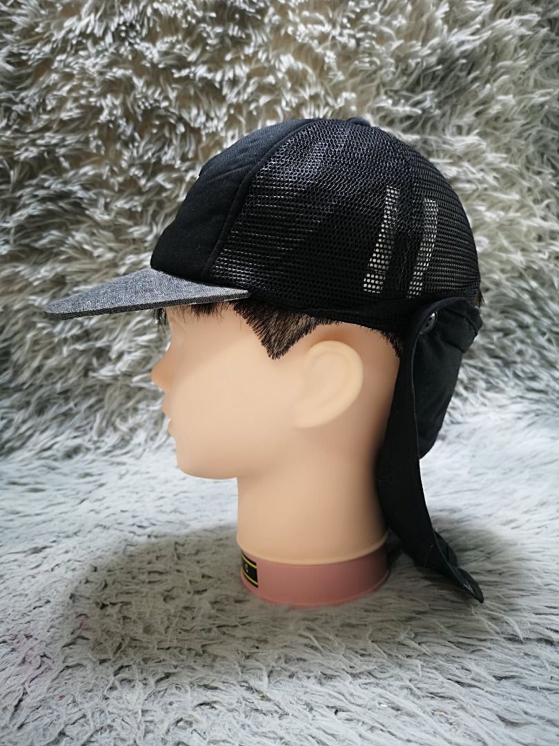 Black Baseball Cap With Grey Brim (Category: Caps & Hats) located in Santa Cruz. Submitted by jmy_surplus.2 (Listing ID 1458545413, Image 2). Description: Size ; 50cm Color ; Black , Grey Type ; Cap Brand ; No brand Material ; Nylon Style ; Black Grey Baseball Cap LG 123 JMY 5 Batch #216.