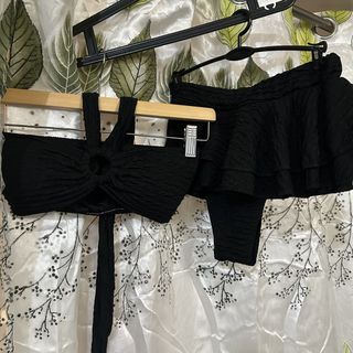 (Category: ) located in . Submitted by clothesyph (Listing ID 1458643534, Image 1). Description: .
