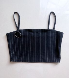 (Category: ) located in . Submitted by fashion_loots (Listing ID 1458532578, Image 1). Description: .