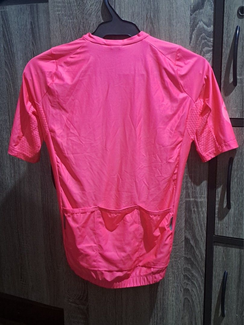 Blacksheep Cycling Jersey (Category: Activewear) located in Manila. Submitted by topalits (Listing ID 1458560488, Image 2). Description: Blacksheep Essential Team Jersey Size small Price 2500 only No issue Open for meet up and shipping Pm for other inquiries & concern.