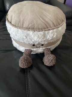 (Category: ) located in . Submitted by doraemon4ver (Listing ID 1458602350, Image 1). Description: .