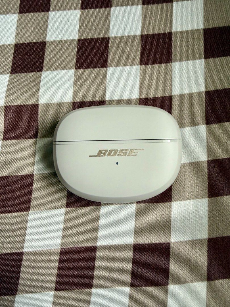 Bose Ultra Open Earbuds (Category: Earphones) located in Silang. Submitted by prelovedbyhannah19 (Listing ID 1458567196, Image 3). Description: Features Immersive Audio Spatialized sound puts you in the music. OpenAudio technology Rich, high-quality, private sound. SimpleSync Pair seamlessly with Bose smart soundbars and speakers. Go ahead, listen longer. Up to 7.5 hours of play time (up to 4.5 hours with Immersive Audio)¹ or up to 48 hours of st