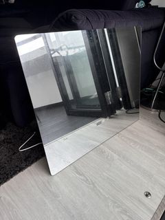 (Category: ) located in . Submitted by vansellsthings (Listing ID 1458542905, Image 1). Description: .