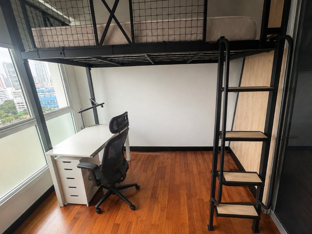 Bunk bed Black (Category: Bed Frames & Mattresses) located in Singapore. Submitted by aurora889 (Listing ID 1417618160, Image 1). Description: Selling the above. Dimensions are 1000mm x 1900mm. Has ladder, bed is not shaky and firm. Item is bulky, please arrange your own transport. No trades and not for fussy buyers..