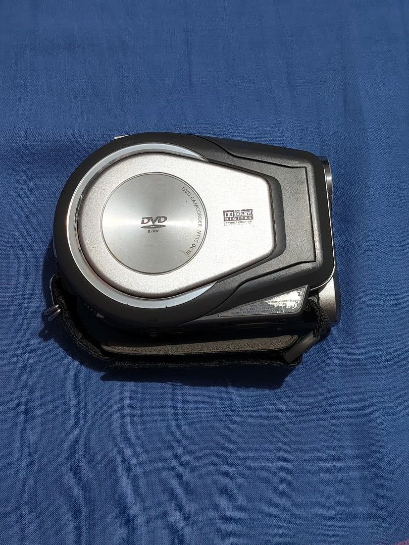 Canon DVD Camcorder DC10 UNTESTED (Category: Cameras) located in Ilagan. Submitted by minkicar (Listing ID 1458668750, Image 1). Description: Canon DVD camcorder DC10 Untested (no battery) ⚡ 300 Untested.