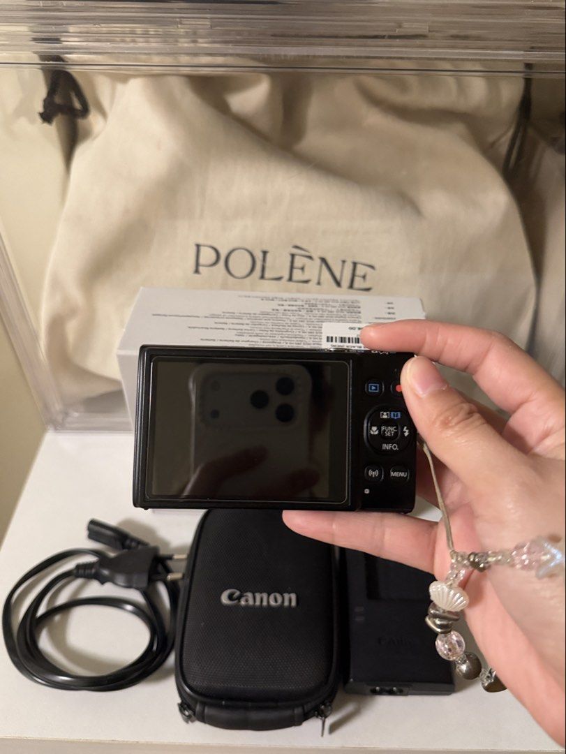 Canon Ixus 285 HS (Category: Cameras) located in Masbate. Submitted by nextownerclub (Listing ID 1458637156, Image 2). Description: excellent condition with warranty bought from henry’s cam complete inclusion: box, battery pack; charger with free sd card & camera case rfs: will upgrade.