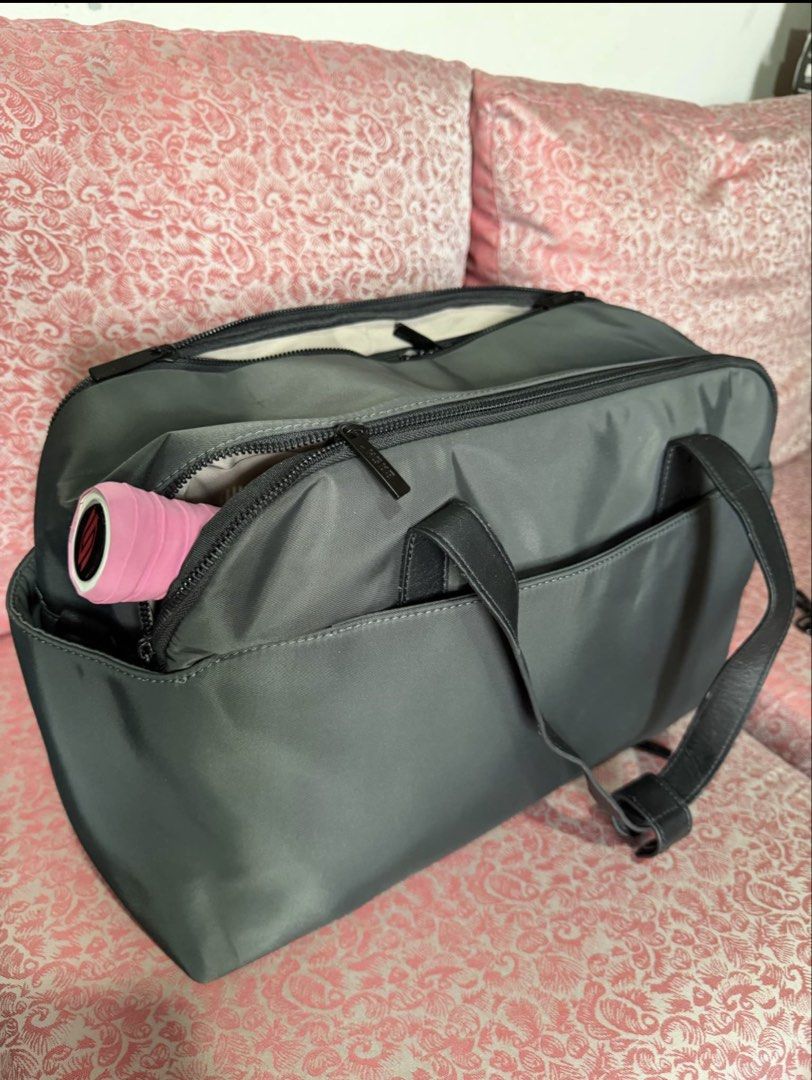 Carbon | Bash Gateway Weekender Bag (Category: Luxury Bags & Wallets) located in Malvar. Submitted by chatztash (Listing ID 1458512332, Image 2). Description: first version weekender bag color: Carbon Size: Mini Condition: Used once only New version also available in Jetset, Terra, Dune negotiable, for sure buyer.