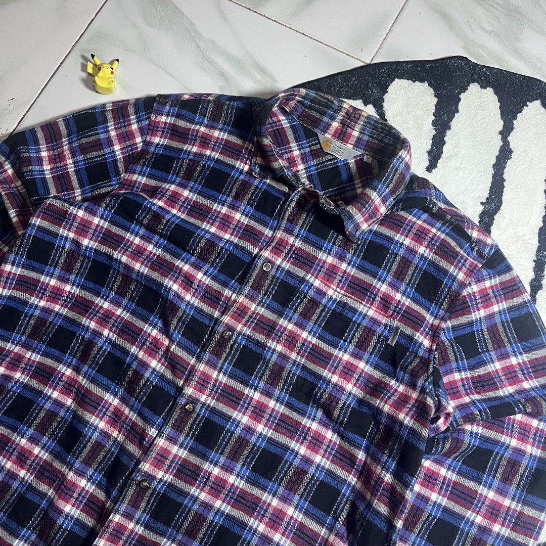 Carhart flannel long sleeve (Category: Coats, Jackets and Outerwear) located in Naga. Submitted by noheadguy (Listing ID 1458666821, Image 2). Description: Carhartt flannel long sleeve Excellent condition Color rate:10/10 No pin holes W:24 L:30 Unli vc for checking 📍Camarines sur, Naga City 📩📩📩📩.