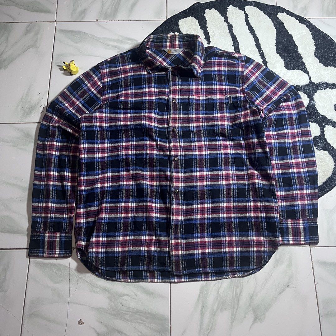 Carhart flannel long sleeve (Category: Coats, Jackets and Outerwear) located in Naga. Submitted by noheadguy (Listing ID 1458666821, Image 1). Description: Carhartt flannel long sleeve Excellent condition Color rate:10/10 No pin holes W:24 L:30 Unli vc for checking 📍Camarines sur, Naga City 📩📩📩📩.