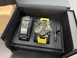 （分類：）位於 。 由 christopher_chak 提交（商品編號 1458679585，圖片 1）。簡介： 。