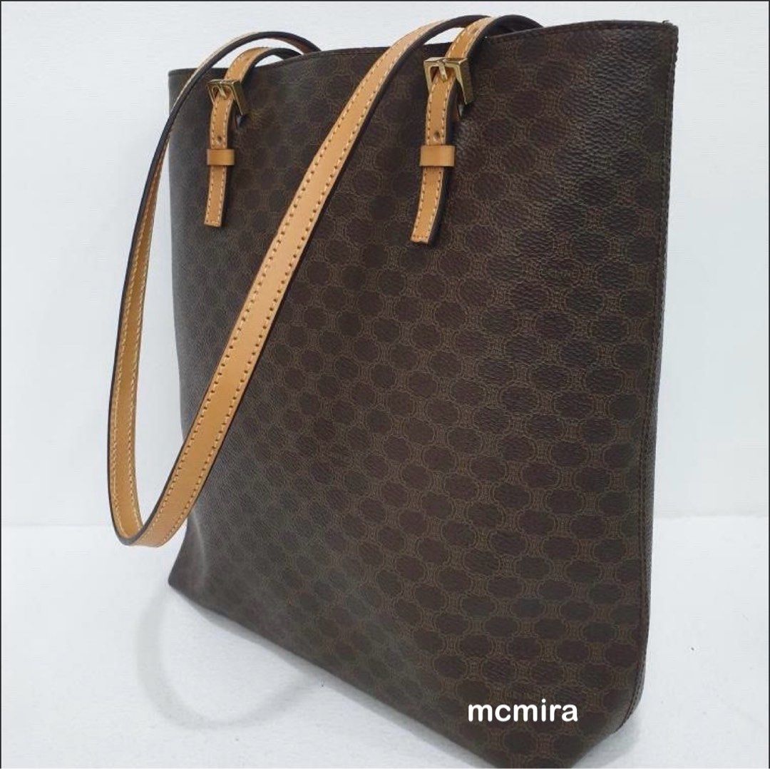 Celine Macadam Leather Tote Bag (Category: Luxury Bags & Wallets) located in Santa Rosa. Submitted by mcmcmacky (Listing ID 1458514038, Image 3). Description: Authentic Celine Macadam Tote Japan bought Rank A B101revue assesed.